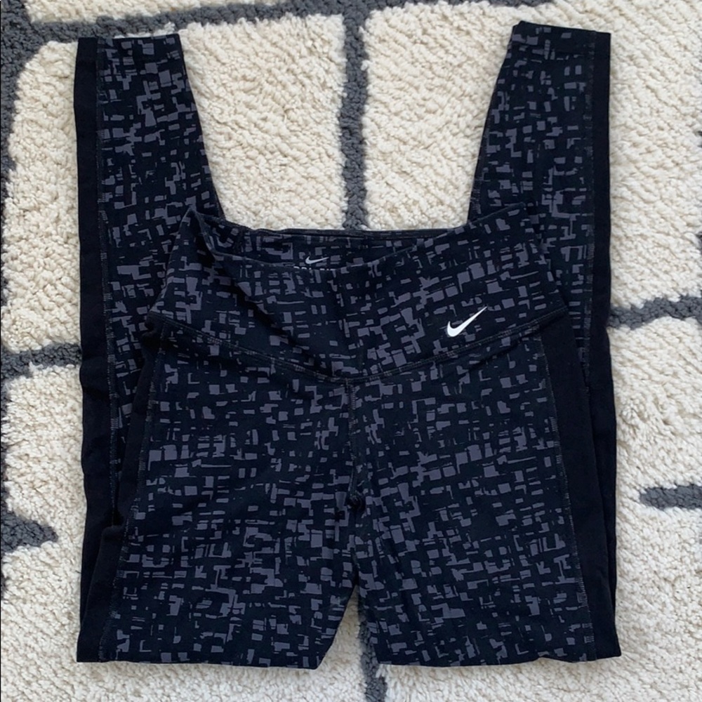 nike leggings